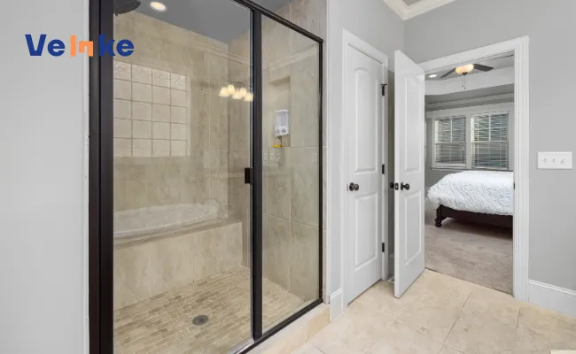 Choosing the Right Aluminum Door for Your Commercial Project